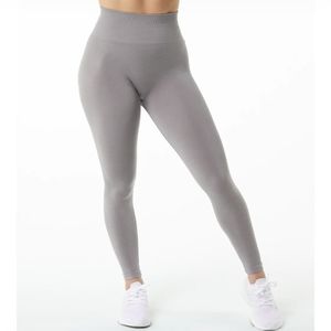 Alphalete Amplify Leggings